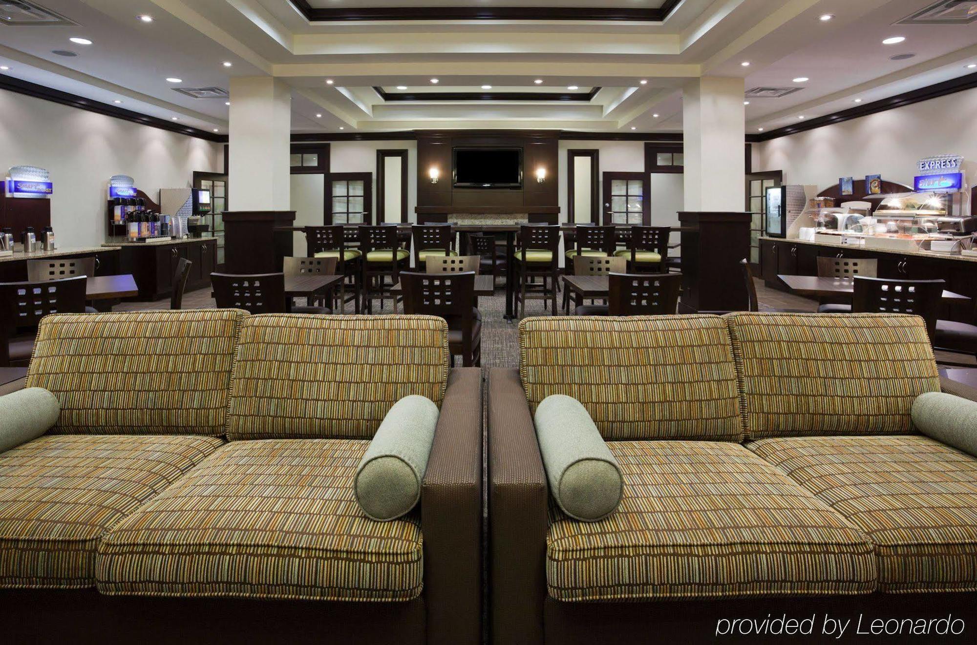 Holiday Inn Express & Suites New Liskeard Ristorante foto